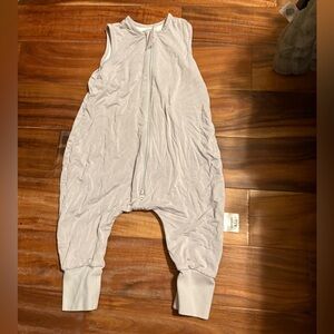 BubblePanda 0.5 TOG Sleep Romper –‎ Size M
